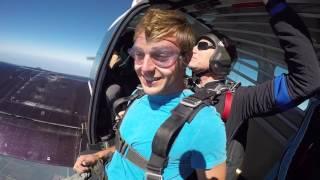 1048 Kevin Hughes Skydive at Chicagoland Skydiving Center 20160911 Cliff Steve V