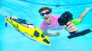 RC BOAT UNDERWATER!!