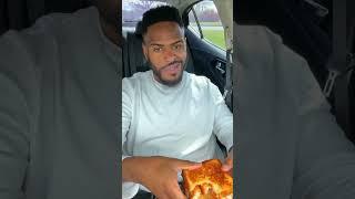 Trying Zaxby’s (OVERRATED⁉️) #shorts #zaxbys #foodreview #fastfood #fyp #entertainment