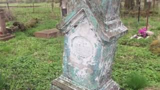 Giza graves at the Velyki Hlibovychi church,