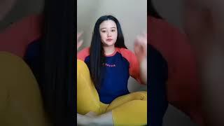 cute girl live on Facebook daily broadcast live bigo live