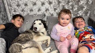 Adorable Husky & Kids Bedtime Routine!. [CUDDLES, GIGGLES & KISSES!!]