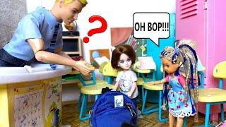 HE'S A THIEF  AT SCHOOL! Katya and Max are a funny family! Funny stories of Barbie dolls DARINELKA