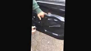 2008 Jeep Grand Cherokee front door squeak