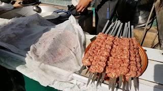 Food options at Uzgen Bazar in Kyrgyzstan #DiscoverKyrgyzstan