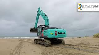 Kobelco SK300LC11 voor Braet