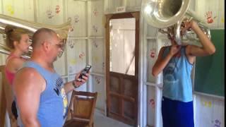 GoTune AppClip GT1 on Marching Tuba - video 4