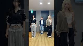 Let's Groove #유아유 #UAU #Dreamcatcher_UAU #지유 #수아 #유현 #JIU #SUA #YOOHYEON