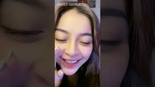 Hesty live cantik