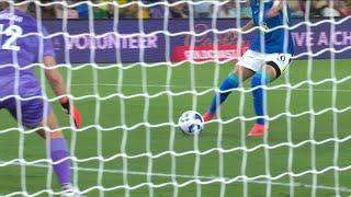 PORTILHO DRILLS THE BALL INTO THE BACK OF THE NET! #AUSvBRA