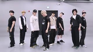 Stray Kids S-Class Mirrored Dance Practice