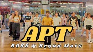 ROSÉ & Bruno Mars - APT. - ZUMBA - DANCE FITNESS