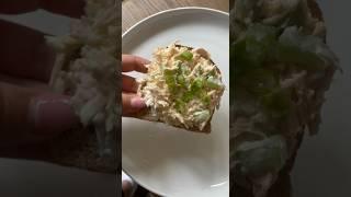 Quick and easy chicken salad for a #healthylunch #lunch #recipe #healthyrecipe