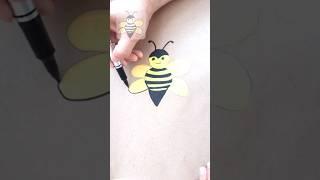 Cute Doodle Bee in 1 Minute! #drawing #art #easydrawing #shorts #drawingtutorial #satisfying