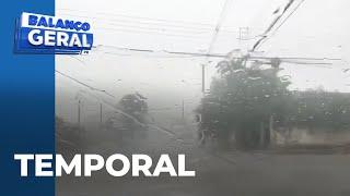 Temporal em Londrina causa estragos por toda a cidade