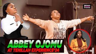 Ohemaa Mercy Couldn’t Stand-Still As Abbey Ojomu Worships at Tehillah Experience 2024