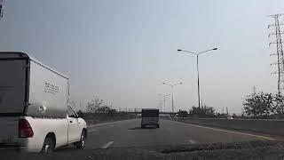 drive to pattaya .. gas der op .. hatseflats