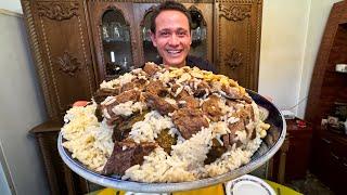 Home-cooked Maqluba!! Famous Syrian Food in Damascus! 