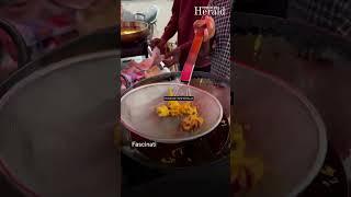 Rose Pakoda? Street vendor’s bizarre dish gets thumbs down from internet. Watch