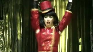 Мисс Наоми - "Circus" ( Britney Spears ) Травести шоу