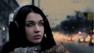 Freestylers feat. Belle Humble - Cracks (Flux Pavillion Remix)[HD 720p]