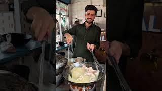 Bajaur Kay Mashoor Chicken Karahi in Mardan | Tomatoes Chicken | Bilal Chargha House- Bank Rd Mardan