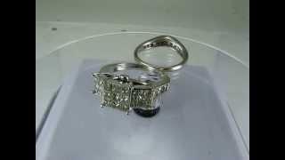 Helzberg 3 stone 2.8CT Diamond Engagement Ring & Wedding Band White Gold