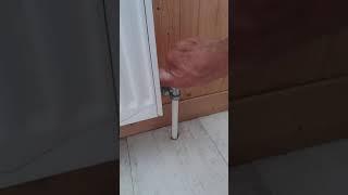 How to turn a #Radiator valve off @dereton33