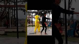 Teddy bear dance With Nikhil Bisai Vlogs in public place @nikhilbisaivlogs
