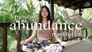 5 Minute Guided Morning Meditation for Abundance 