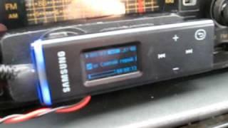 Привинтил mp3 плейер Samsung YP-U3 к старой магнитоле