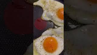 Satisfying Asmr Sounds Frying Eggs  Sunny Side Up Eggs #shortsfeed #viralvideo #trending #food #yt