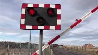 LEVEL CROSSINGS IN THE UK 2019!!!