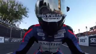 Самая смертельная гонка в мире  Isle of Man TT Crashes.Аварии.