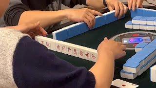 Man proposes to girlfriend using mahjong tiles in SW China