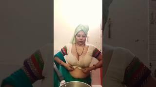 village aunty bathing vlog | girls bathing video 