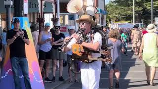 Port Fairy Folk Festival weekend on the sunny side of the street.