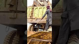 Securing a 10-Ton Rock Haul: Driver Locks Steel Container with Massive Hammer Strike!