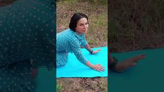 STRETCHING & MINDFULNESS IN NATURE | EVELINA’S YOGA SESSION