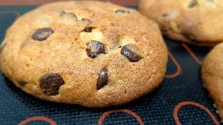 3 minutes of your time! Crunchy Chocolate Chip Cookies. A simple recipe for beginners!