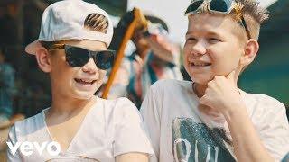 Marcus & Martinus - Plystre på deg (Official Music Video)