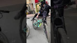 How to: open a beer with a bike!