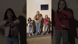 Vamos de dancinha com as primas Alice e Cecília   #dancinhas #dancinhasdotiktok