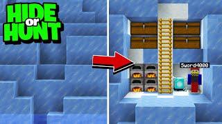 Secret ICE MOUNTAIN Base in Minecraft Hide Or Hunt!