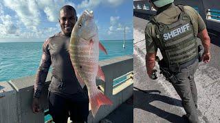 UNEXPECTED Visitor SHERIFF checks BIG SNAPPER Caught from FL Keys Bridge!