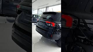 Ford Everest 2025 black edition