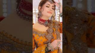 Beautiful Neelam Muneer and Imran Abbas #viral #trending #imranabbas