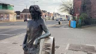 John LENNON Statue & Paul McCartney's CHURCH