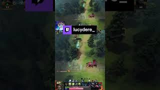 НА КРОПОЛЯХ СБЕЖАЛА НА БЕЛКЕ О.О / LUCYDERE Нарезка - #dota2 #dotawtf #дота2моменты #дота2 #twitch