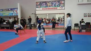 Тхэквондо соревнование дети. Taekwondo kids.  High Roundhouse Kick.  High Kick